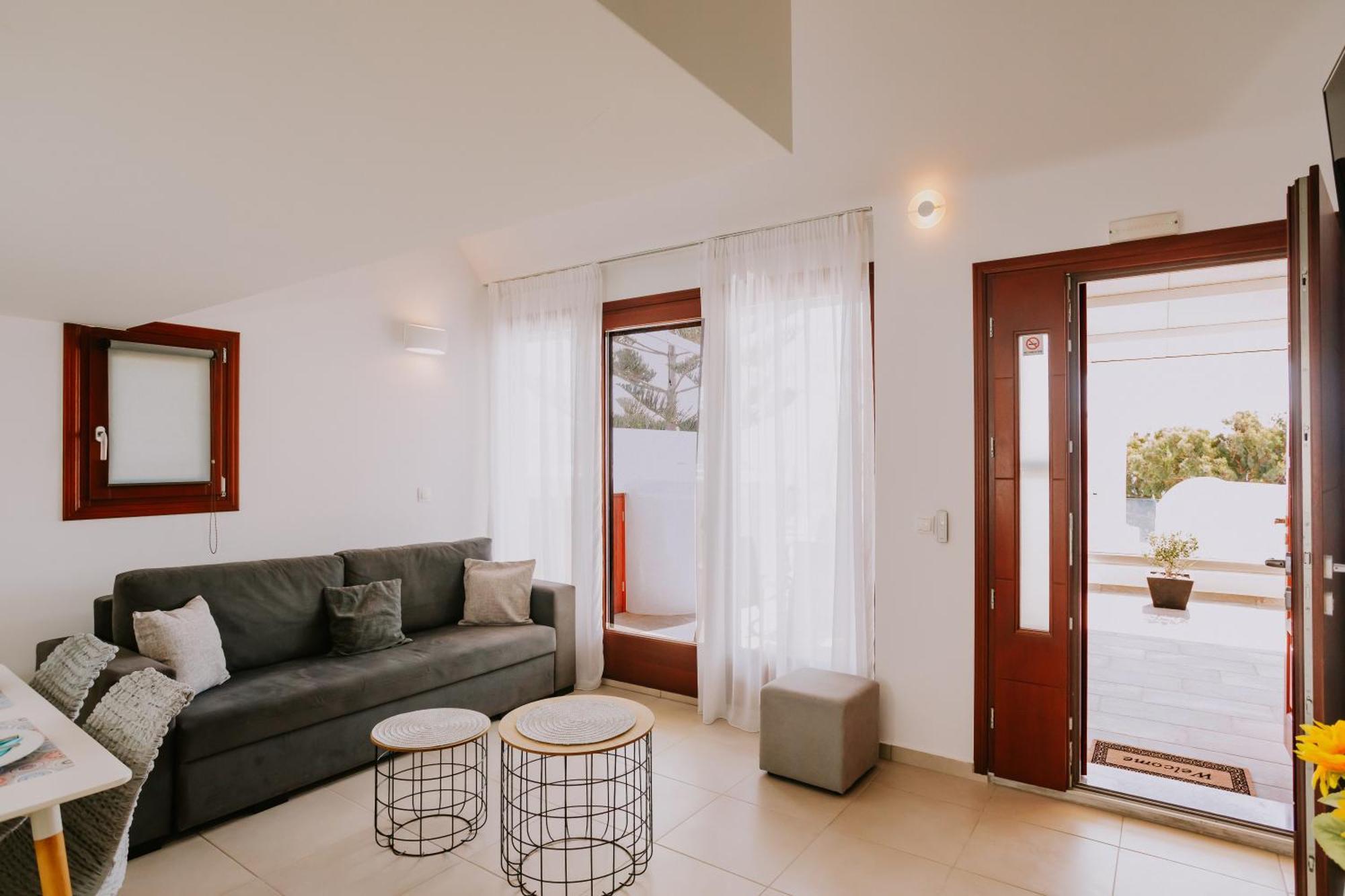 Sun Stories Suites Vóthon 외부 사진