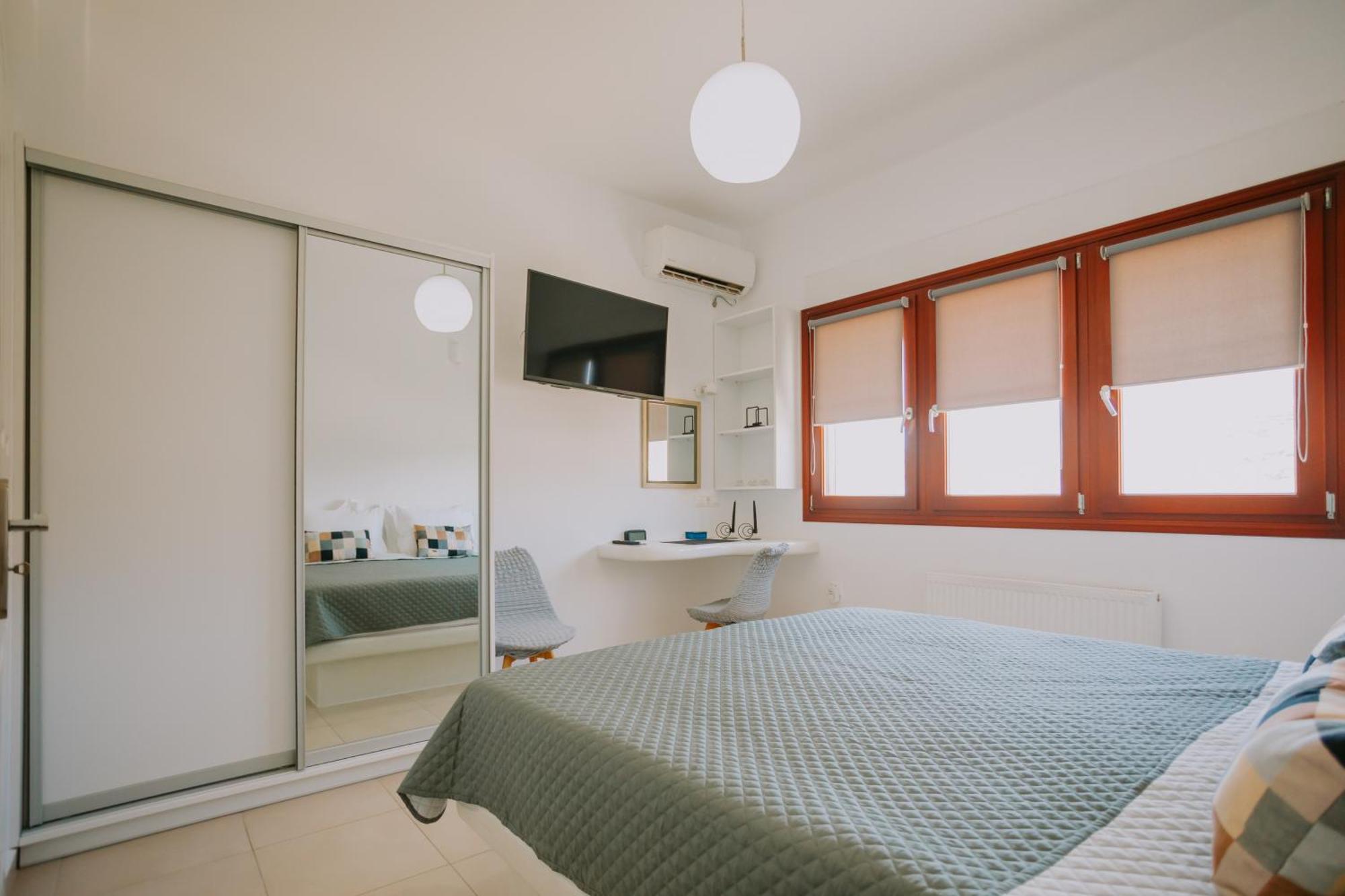 Sun Stories Suites Vóthon 외부 사진
