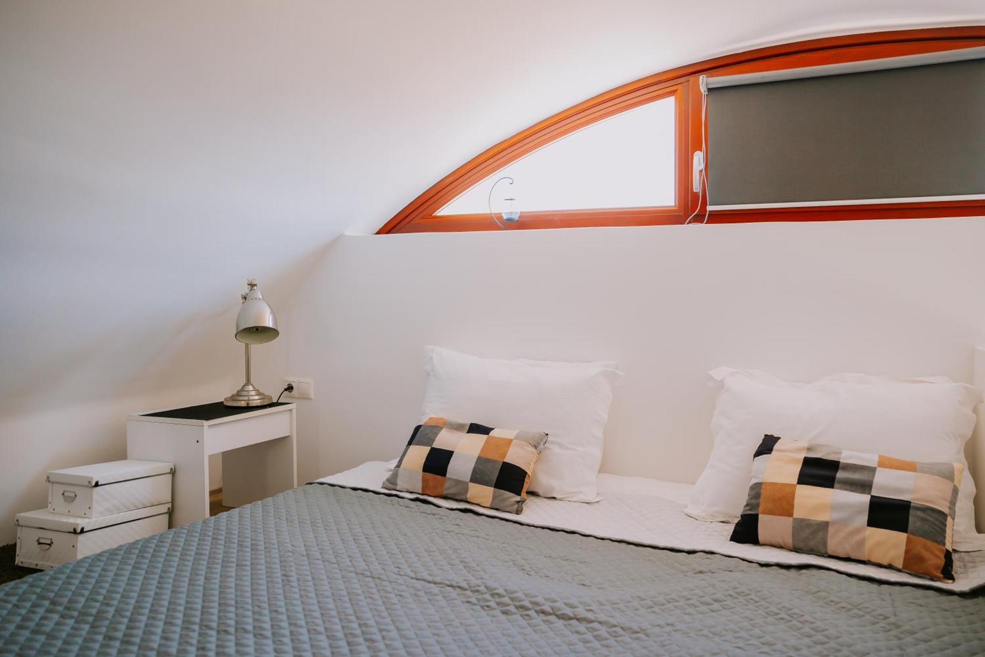 Sun Stories Suites Vóthon 외부 사진