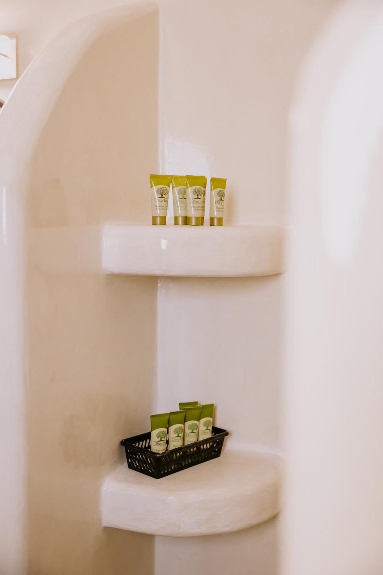 Sun Stories Suites Vóthon 외부 사진